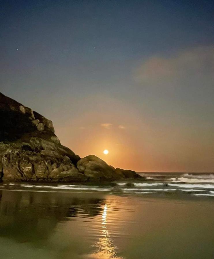 סאו פרנסיסקו דו סול Apartamento Na Praia Da Enseada, 100 Mt Praia מראה חיצוני תמונה