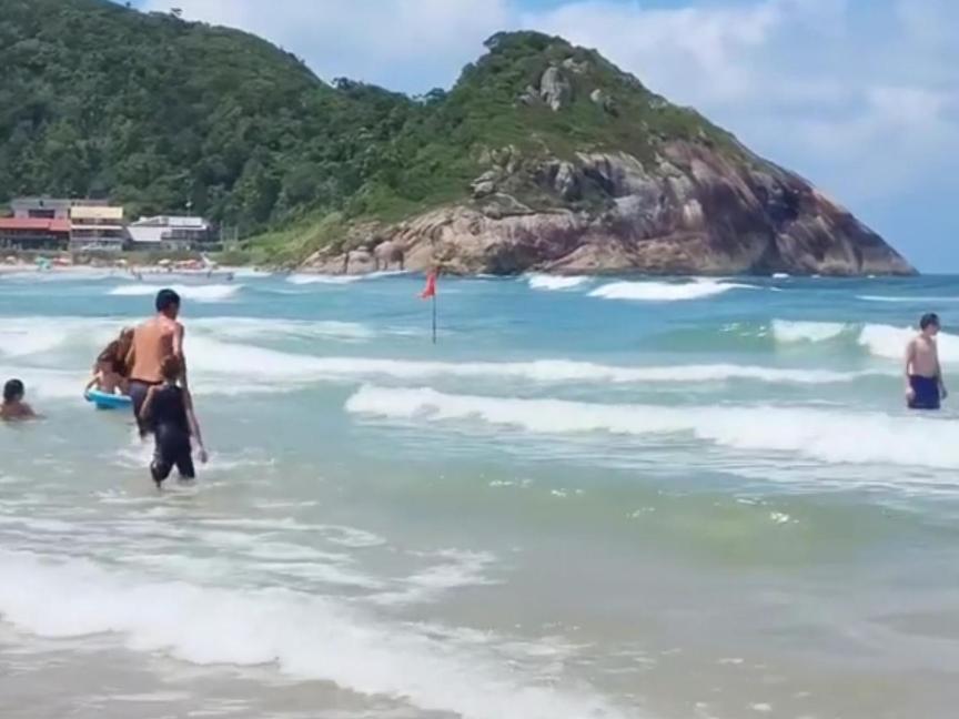 סאו פרנסיסקו דו סול Apartamento Na Praia Da Enseada, 100 Mt Praia מראה חיצוני תמונה